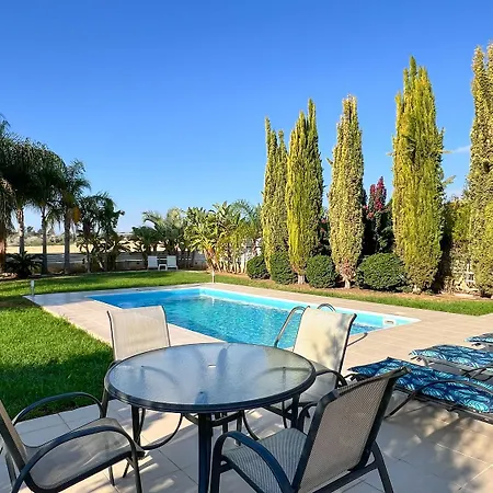 Aris Villa Agios Theodoros