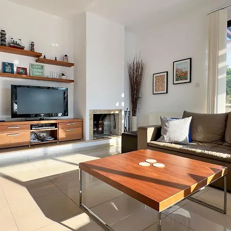 Aris Villa Agios Theodoros