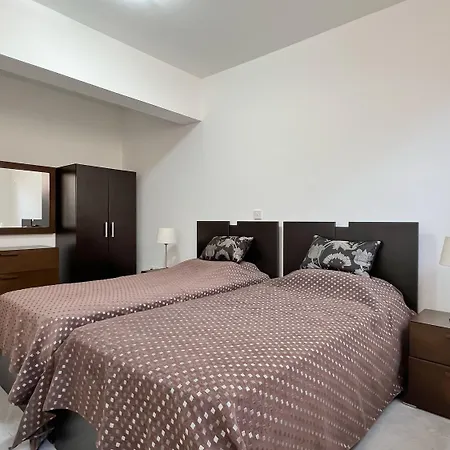 Villa Aris *