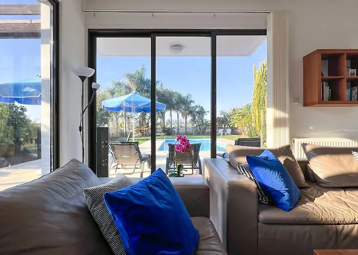 Aris * Agios Theodoros